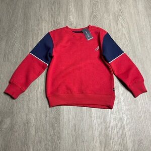 Nautica Crewneck Sweatshirt Boys Shoe Size Medium 5 Red NWT